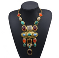 Vintage Exaggerated Statement Necklace for Women – Bold Retro Glamour & Timeless Elegance