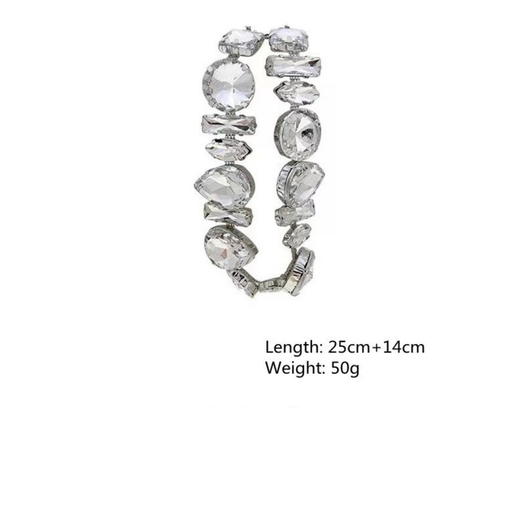 Water Drop Clavicle Chain Necklace for Women – Elegant Minimalist Statement Jewelry