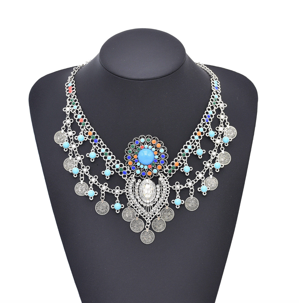 Multi-Beaded Ethnic Statement Necklace for Women – Retro-Inspired Bohemian Fashion Jewelry